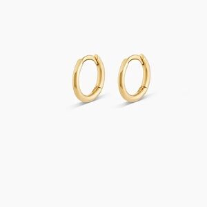 Gorjana 14k gold classic huggie 8mm